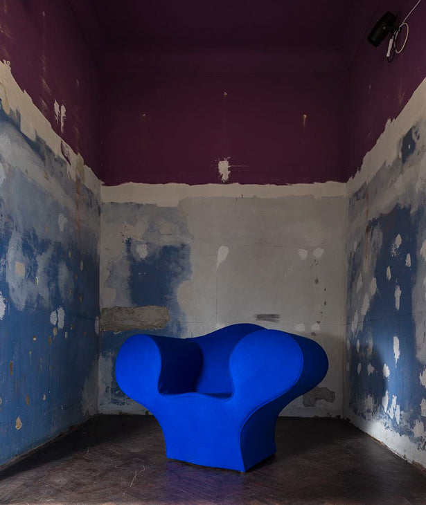 Accent chairs