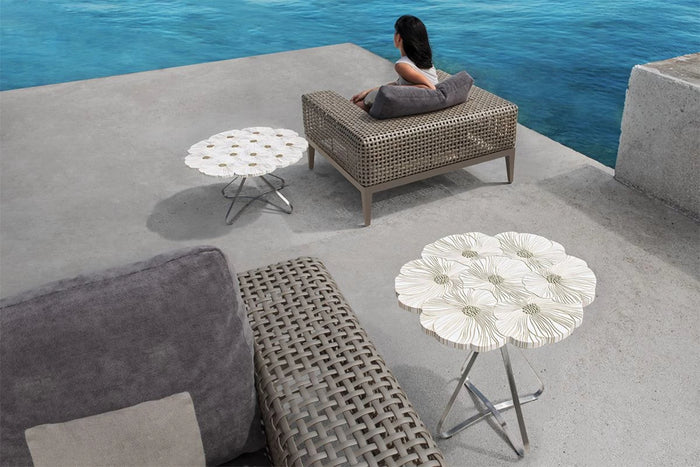 Bouquet End Table, White IN/OUTDOOR